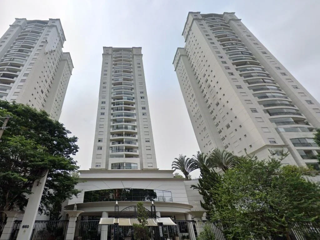 Apartamento de 92 m² com 2 vagas no Jardim Taquaral em Jardim Taquaral, São Paulo
